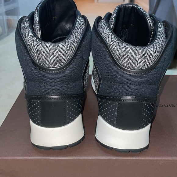 Louis Vuitton Men’s sneakers - Picture 10 of 10